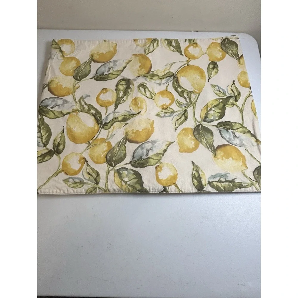 Pottery Barn Table Runner Lemon Pattern 17